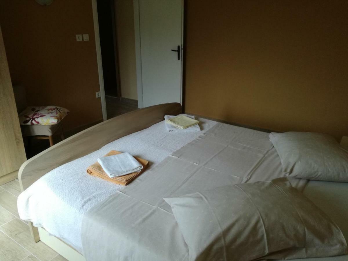 Feel Good Apartment Mundanije Ngoại thất bức ảnh
